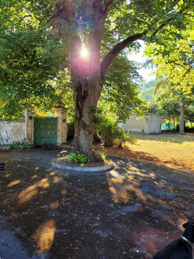 Le Manoir Paradi Presles-et-Thierny ภายนอก รูปภาพ